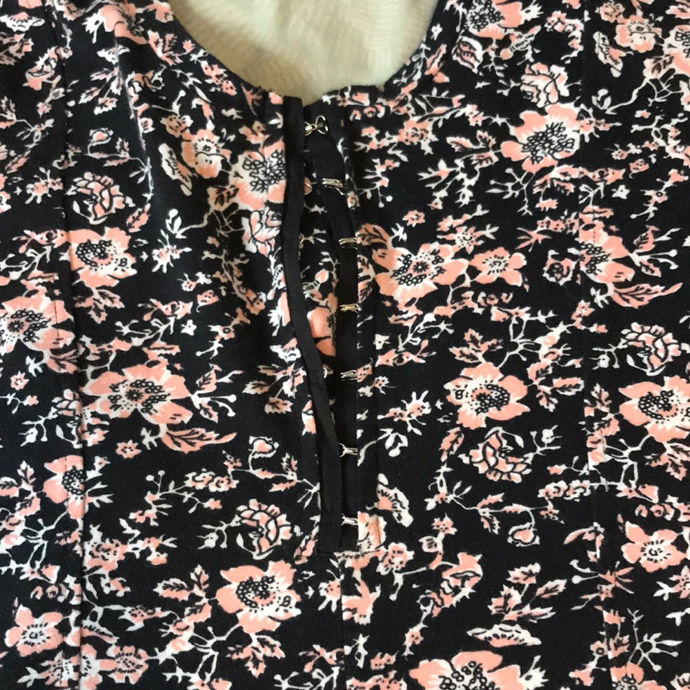 Romper - Picture 4 of 4